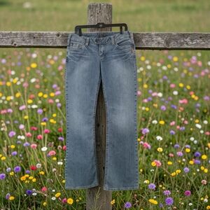 Silver Jeans Bootcut Women's Jeans in Light Blue Wash 30/33 (TUESDAY)